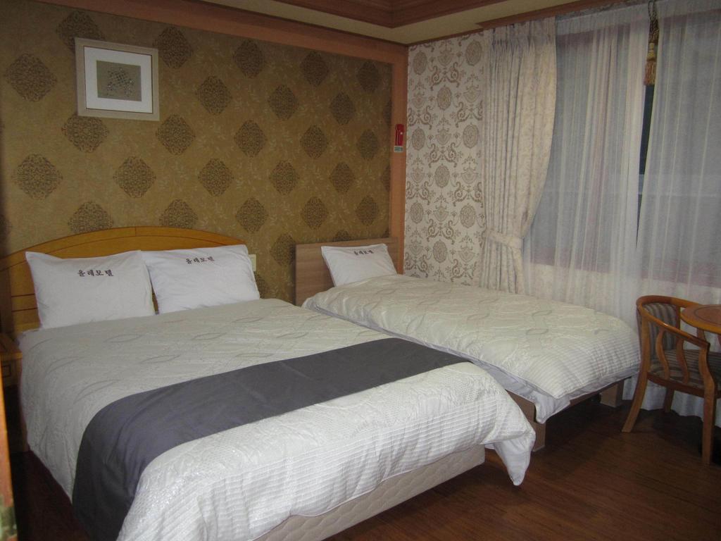 Jeju Olleh Hotel Номер фото