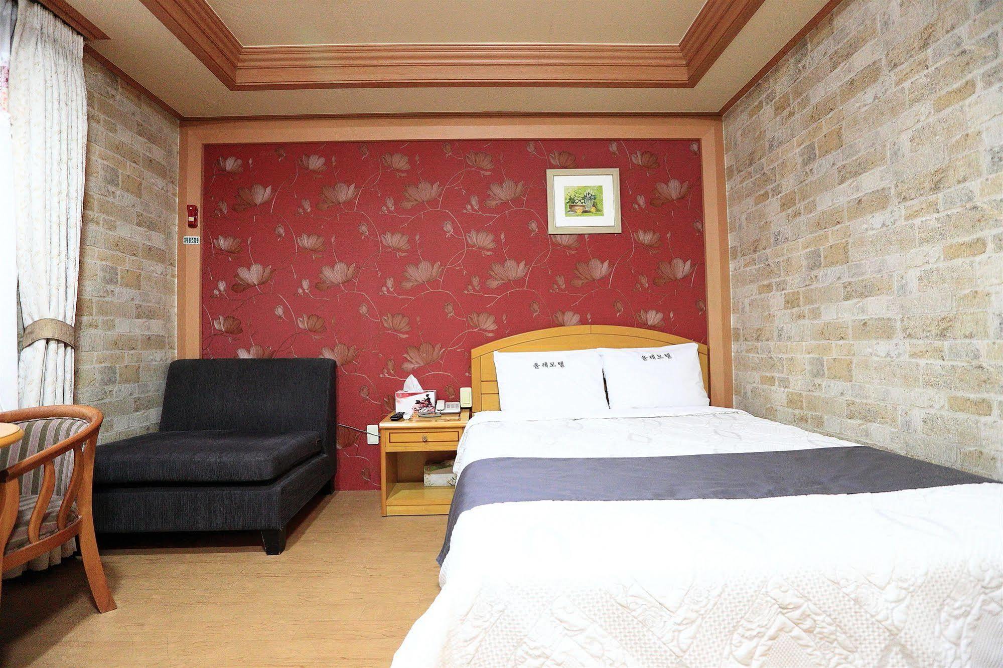 Jeju Olleh Hotel Экстерьер фото